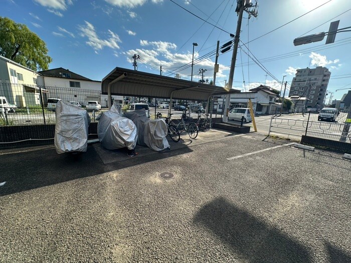 エル・リヴェールの物件外観写真