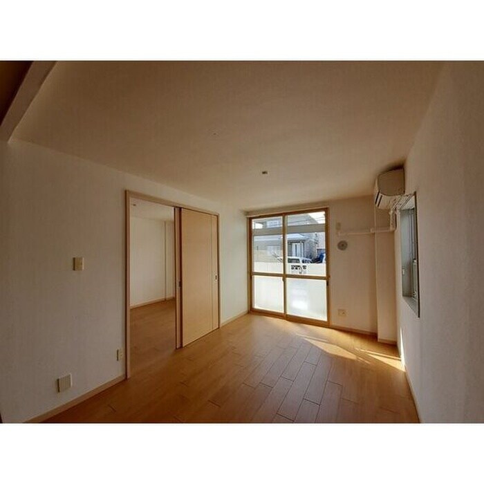 グランヒル愛子B棟の物件内観写真