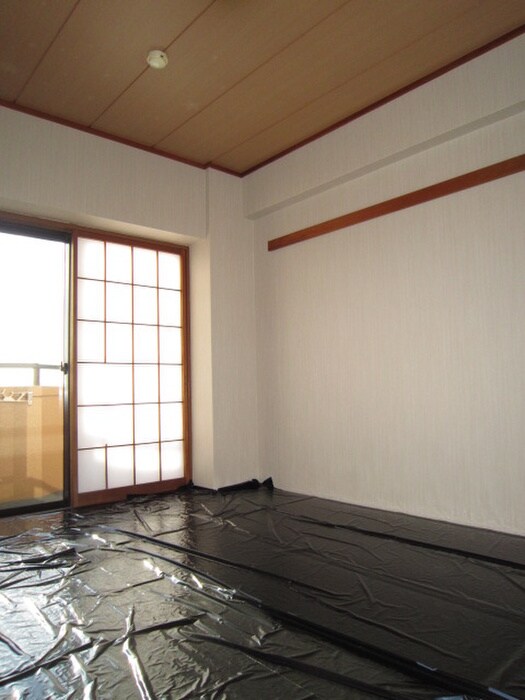 ﾀﾞｲｱﾊﾟﾚｽｸﾞﾗﾝﾃｰｼﾞ中央の物件内観写真