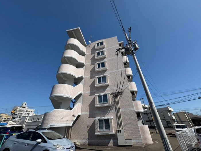 エクシ－ドの物件外観写真