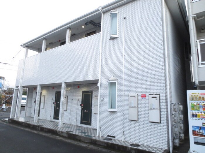 シェルテッツァMの物件外観写真