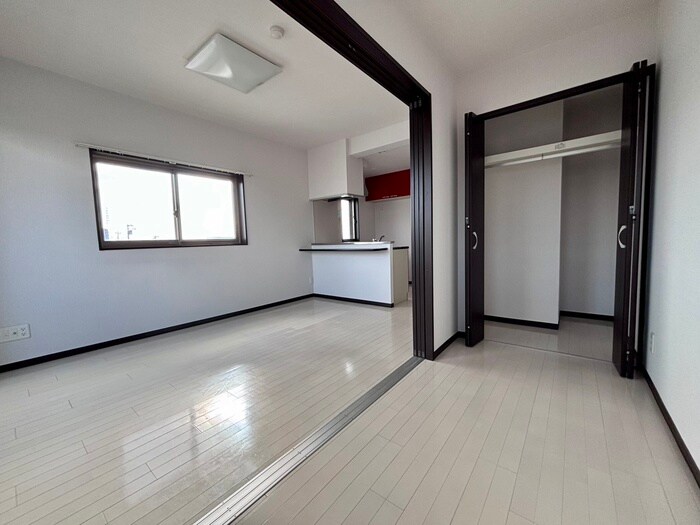 サンシャイン太子堂の物件内観写真