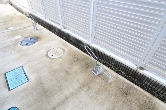 スカイコート小松島Aの物件外観写真