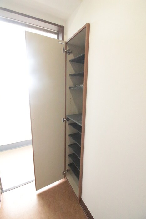 アヴァンセ高砂Ⅱの物件内観写真