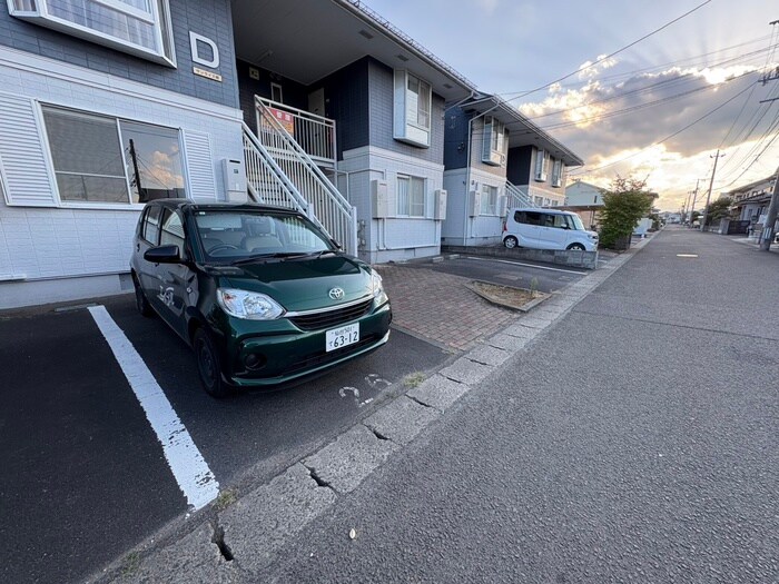 サンライズ館　Ｄ棟の物件外観写真