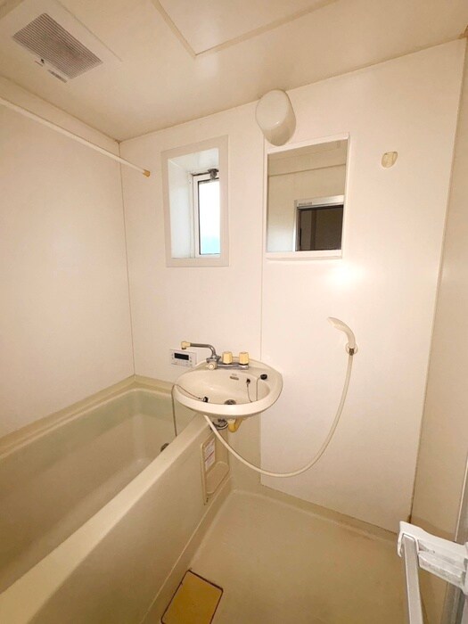 サンライズ館　Ｄ棟の物件内観写真