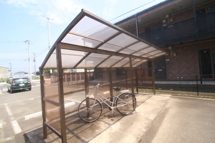 多賀城ウエストAの物件外観写真