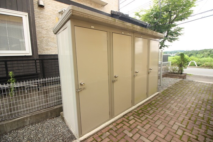 ヴィラ・ルピナスの物件外観写真