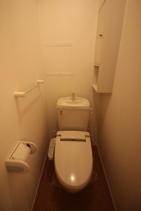 ヴィラ・ルピナスの物件内観写真