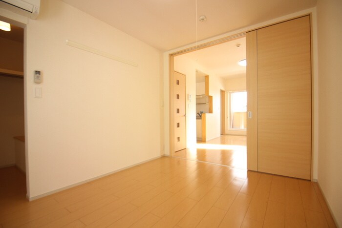 ヴィラ・ルピナスの物件内観写真