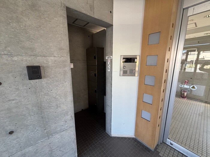 レアル多賀城の物件外観写真