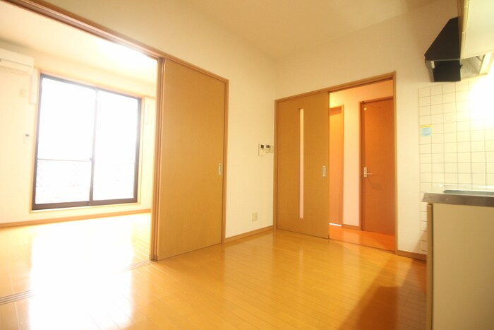 プレミ－ルⅡの物件内観写真