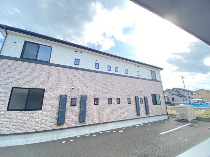 プレミ－ルⅡの物件内観写真