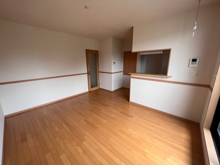 エスペランサ岩切の物件内観写真