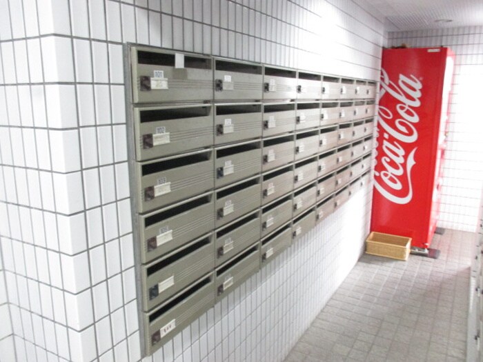 ロイヤルヒルズ東仙台の物件外観写真