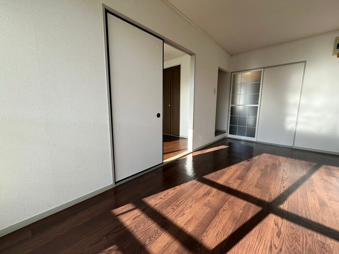 トゥインクルコート文化町6番館の物件内観写真