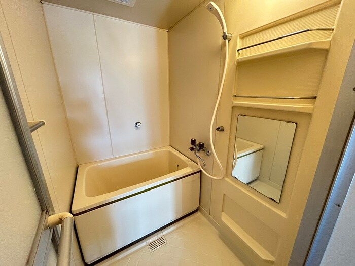 トゥインクルコート文化町6番館の物件内観写真