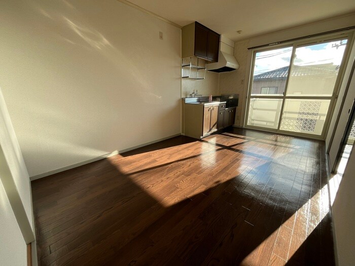 トゥインクルコート文化町6番館の物件内観写真