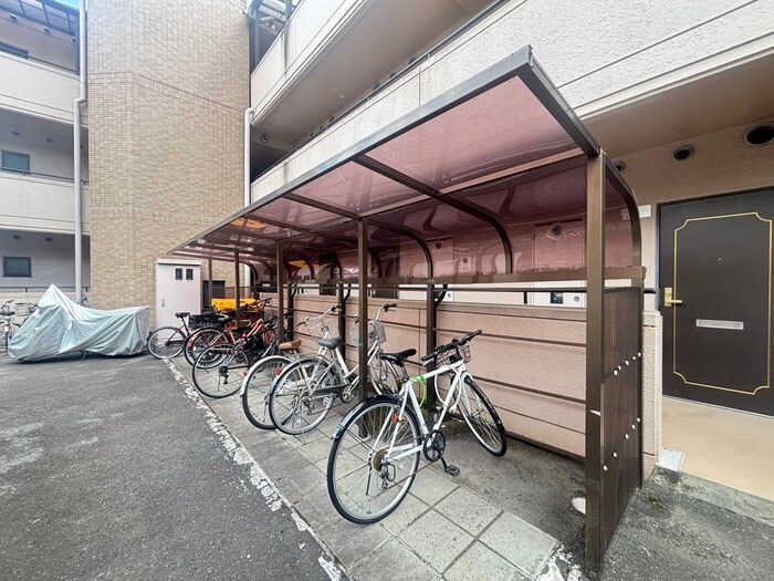 グランソール東照宮の物件外観写真