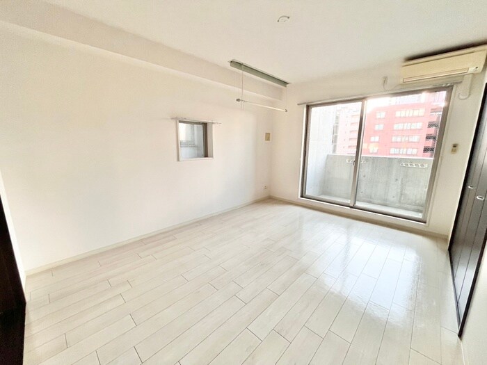 ヴィアーレ勾当台Ⅰの物件内観写真