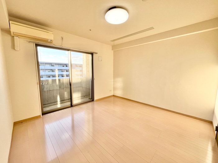 ヴィアーレ勾当台Ⅱの物件内観写真