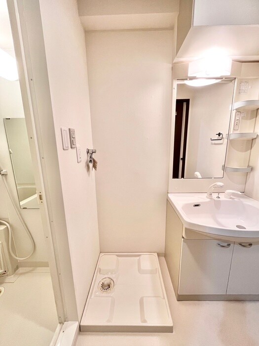 ヴィアーレ勾当台Ⅱの物件内観写真