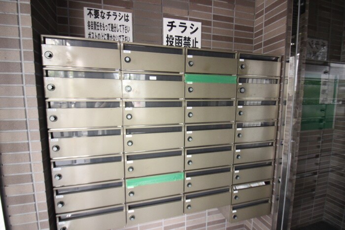 ウエスト７泉の物件外観写真