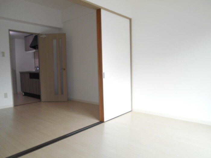 リビングステージ東仙台の物件内観写真