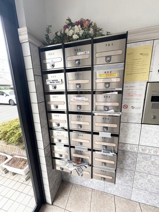 クレセール河原町の物件外観写真