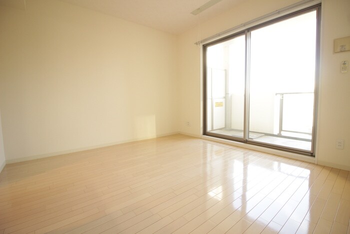 ヴィアーレ広瀬の物件内観写真