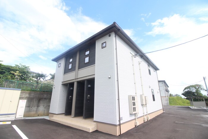 フラワーエンジェルⅠの物件外観写真