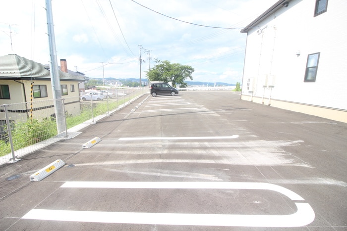 フラワーエンジェルⅠの物件外観写真