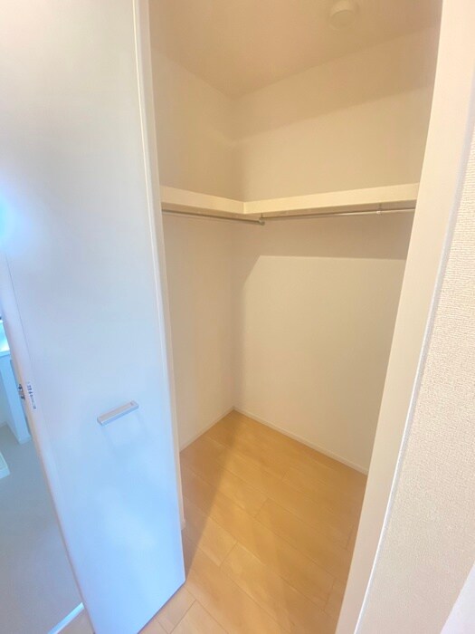 フラワーエンジェルⅠの物件内観写真