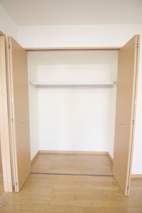 八乙女中央弐番館の物件内観写真