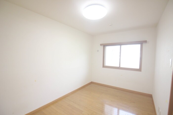 八乙女中央弐番館の物件内観写真