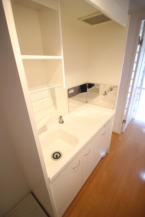 エンル－ト東仙台の物件内観写真