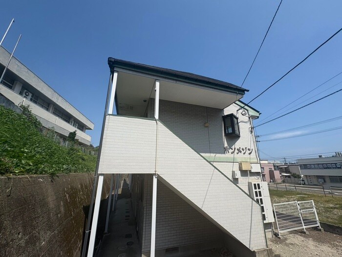 ボンメゾンの物件外観写真