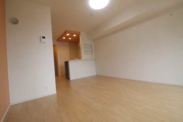 フラワーエンジェルⅡの物件内観写真