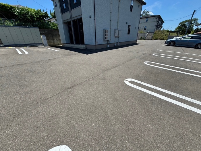 フラワーエンジェルⅡの物件外観写真