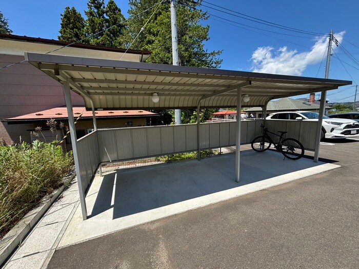 フラワーエンジェルⅡの物件外観写真