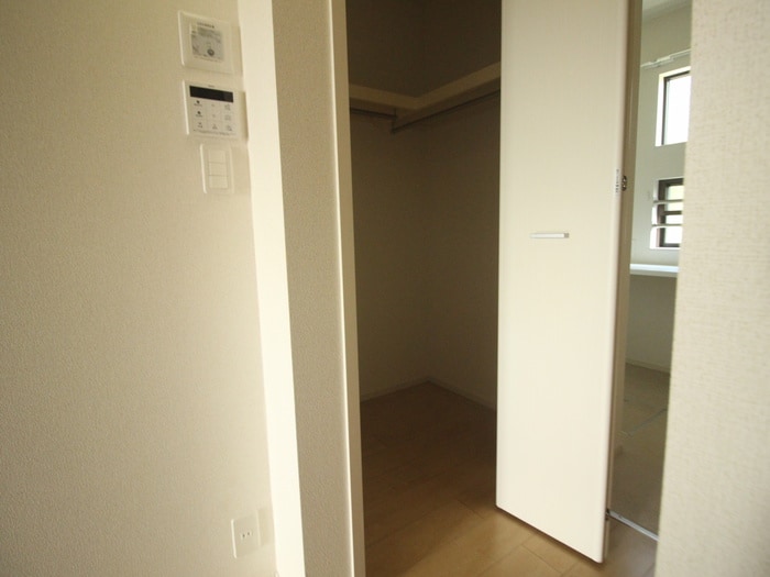 フラワーエンジェルⅡの物件内観写真