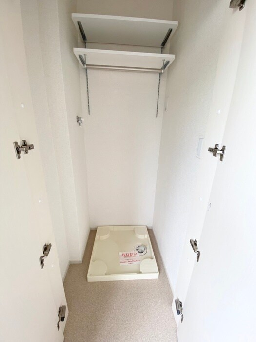 フラワーエンジェルⅡの物件内観写真