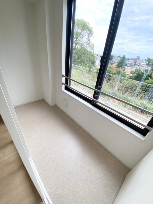 フラワーエンジェルⅡの物件内観写真