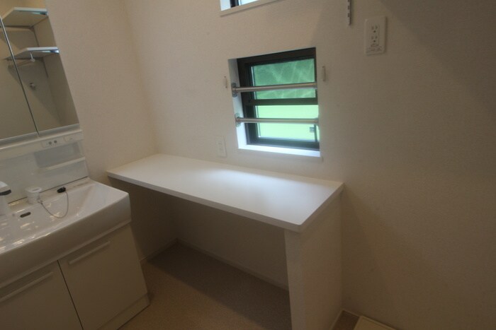 フラワーエンジェルⅡの物件内観写真