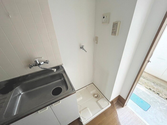 Ｃｏｒｎｅｌ　Ｄｏｒｍの物件内観写真