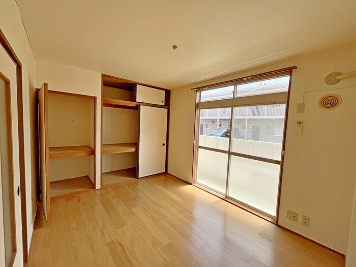 パラメーゾンＡの物件内観写真