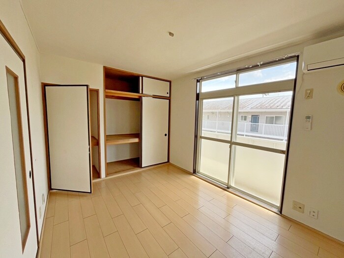 パラメーゾンＡの物件内観写真