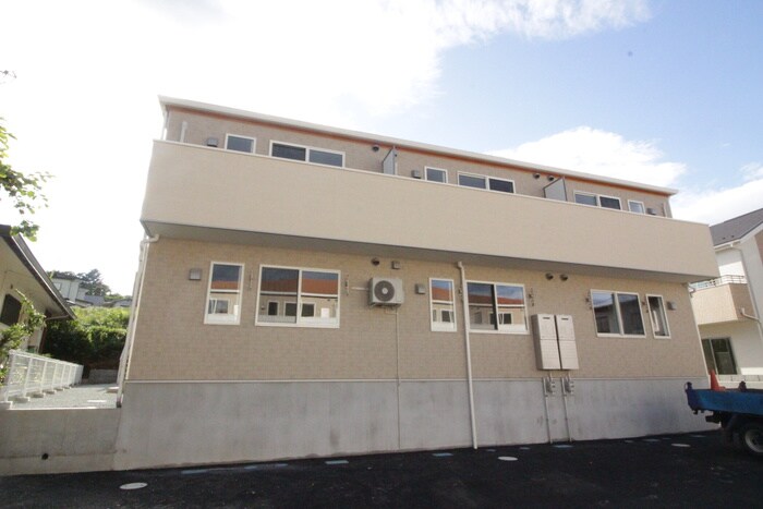 メリディアン国見壱番館の物件外観写真