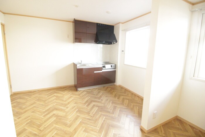 メリディアン国見壱番館の物件内観写真