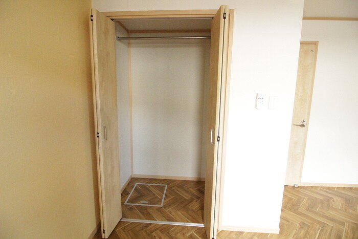 メリディアン国見壱番館の物件内観写真